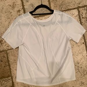 Lilulemon workout shirt
